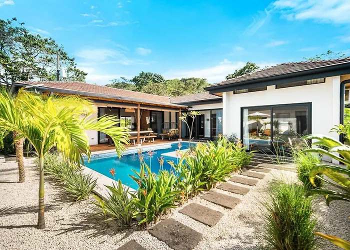 Сasa de vacaciones Cu21 Stylish 5br With Pool And Casita Close To