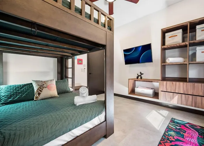 Cu21 Stylish 5br With Pool And Casita Close To Сasa de vacaciones Tamarindo