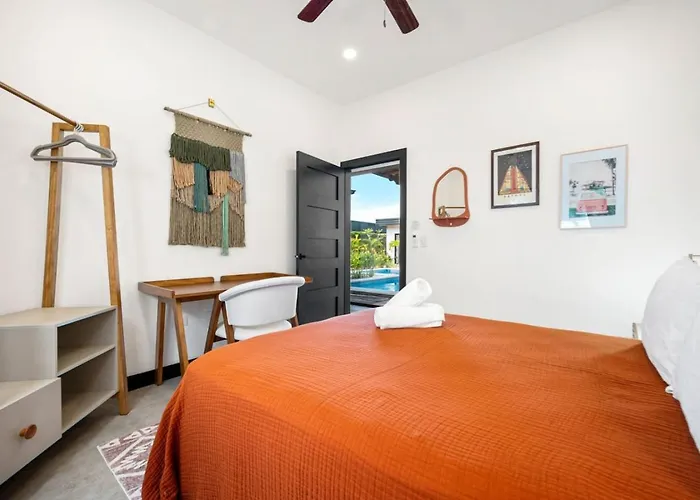 Cu21 Stylish 5br With Pool And Casita Close To *