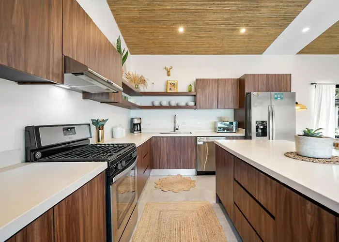 Cu21 Stylish 5br With Pool And Casita Close To * Tamarindo