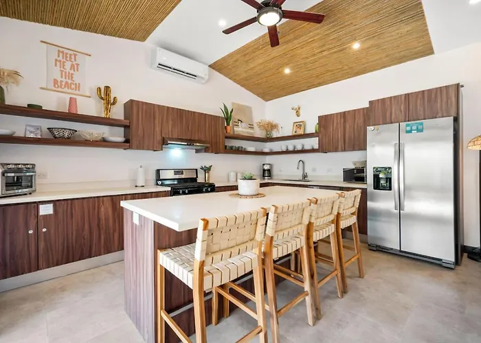 Cu21 Stylish 5br With Pool And Casita Close To * Tamarindo